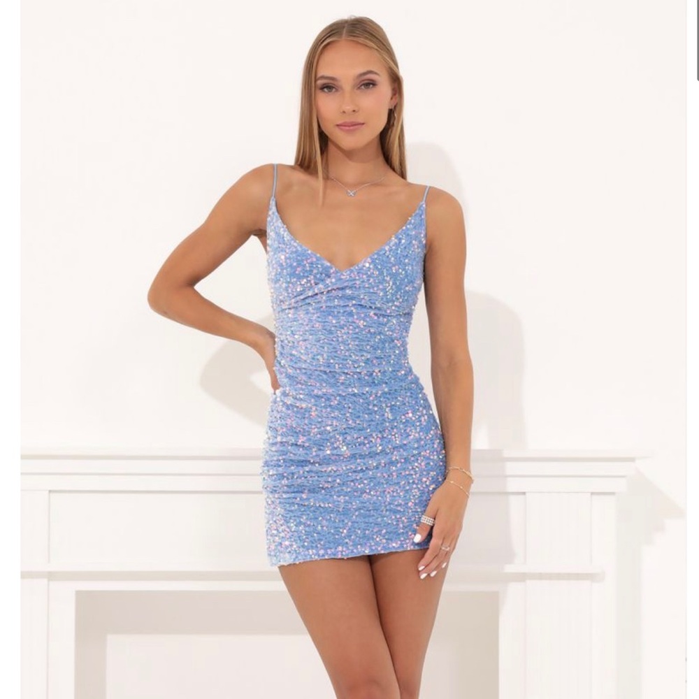 Lucy in the sky tight sequin mini Homecoming dress